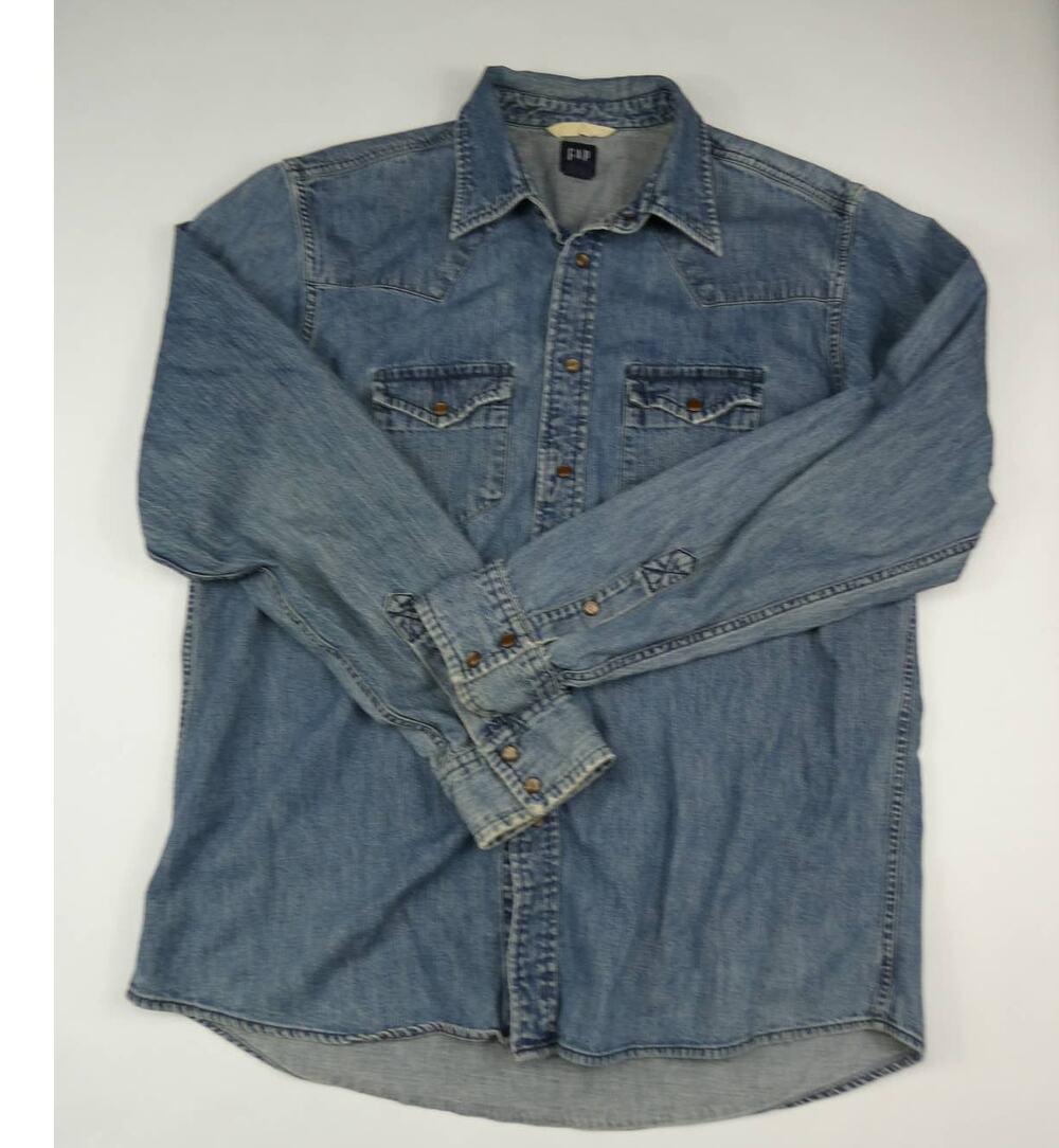vintage GAP pearl snap denim button down shirt, medium, very cool!
